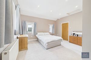 Photo 13- click for photo gallery